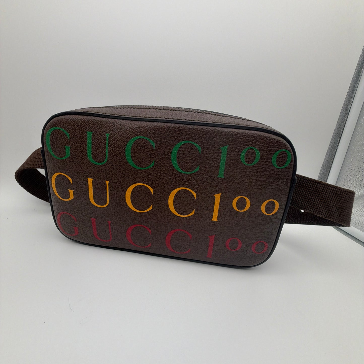 Gucci 66W260
