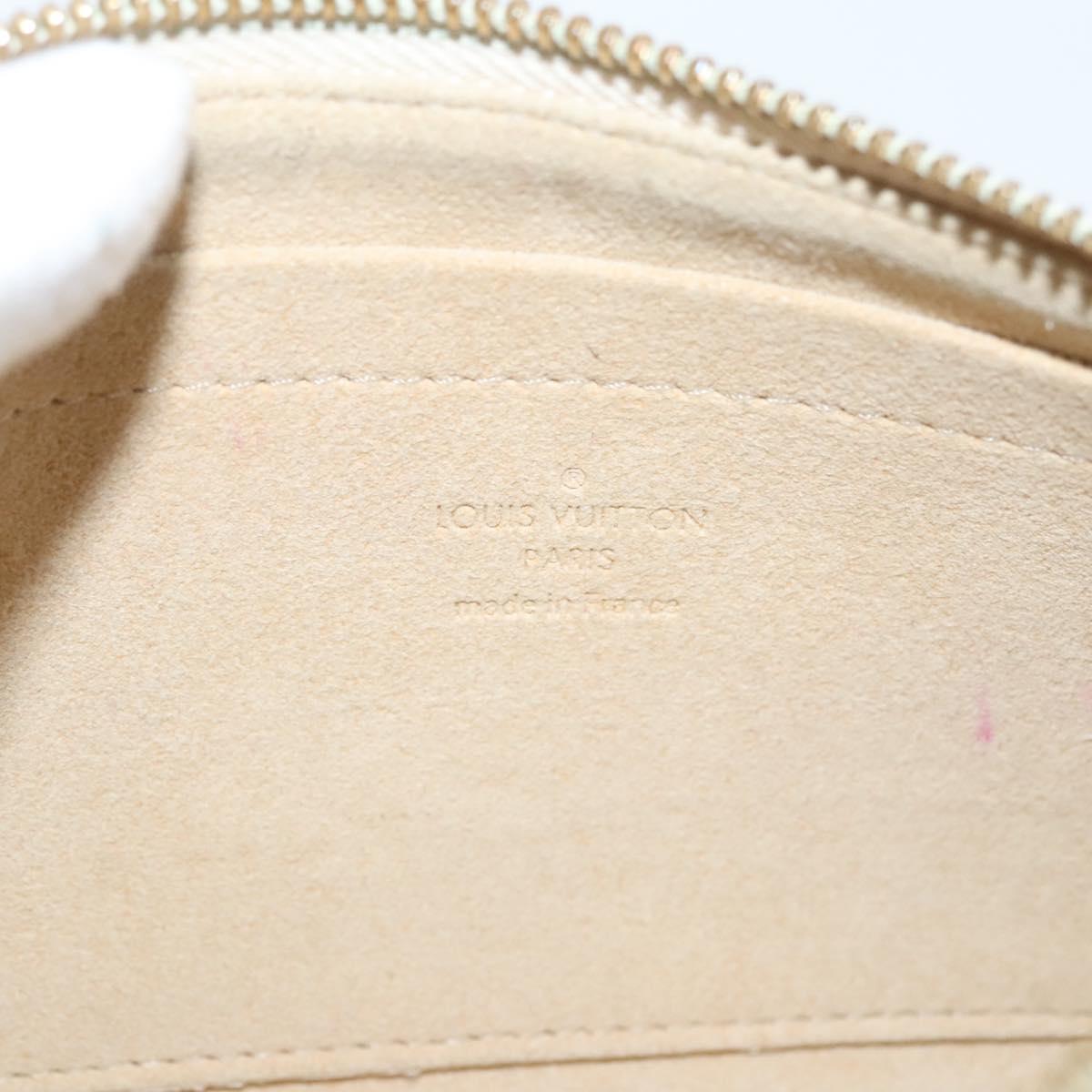 Louis Vuitton Pochette Accessoires Canvas White