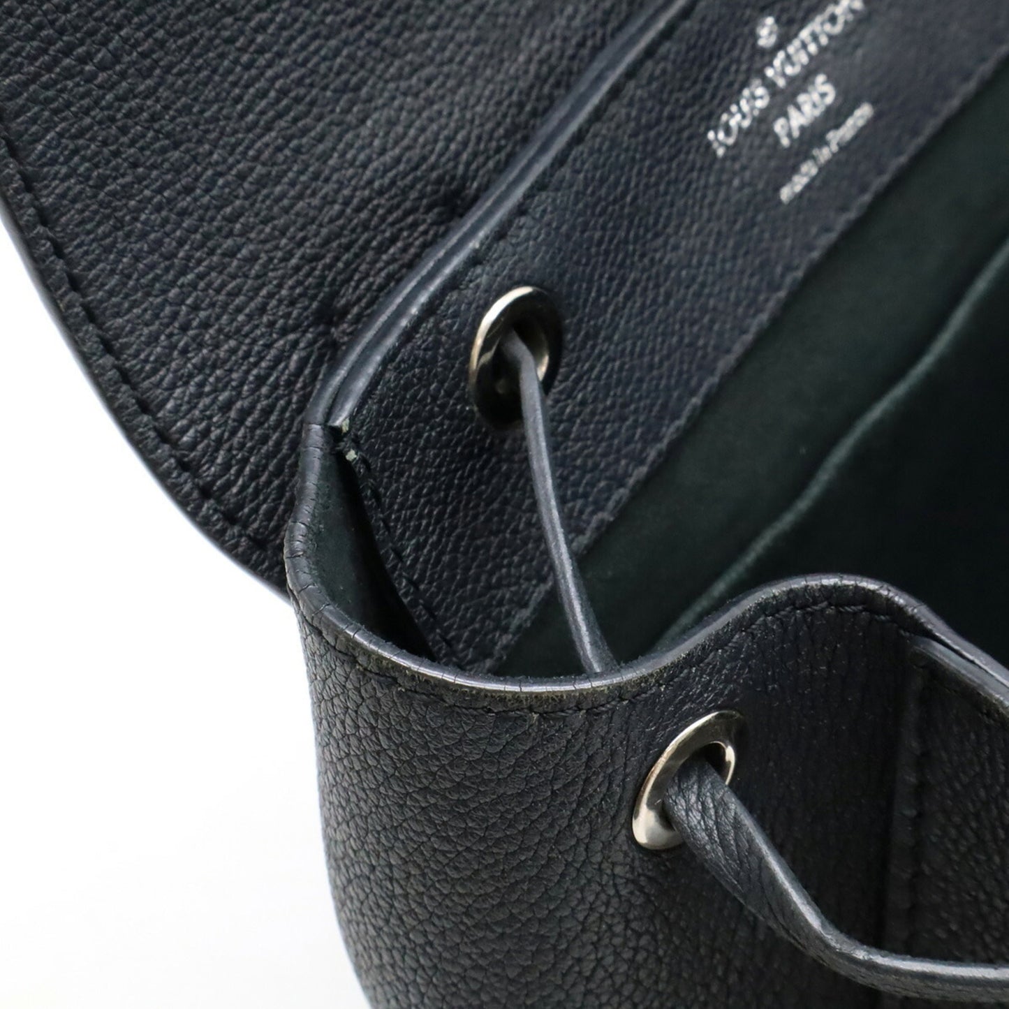 Louis Vuitton Lockme Leather Black