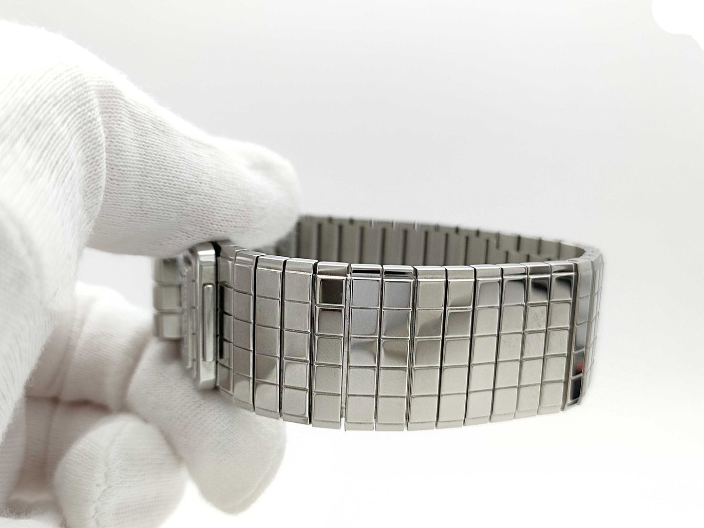 CHANEL Quartz Immovable Women's Watch