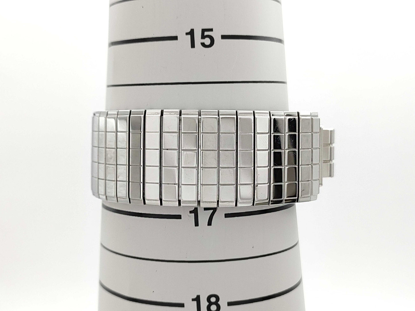 CHANEL Quartz Immovable Women's Watch