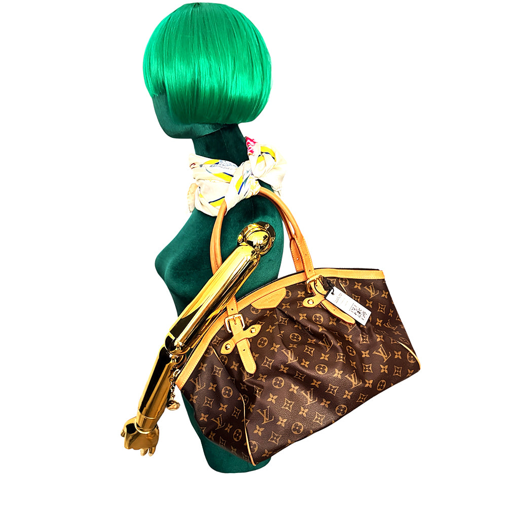 Louis Vuitton Monogram Canvas Shoulder Bag