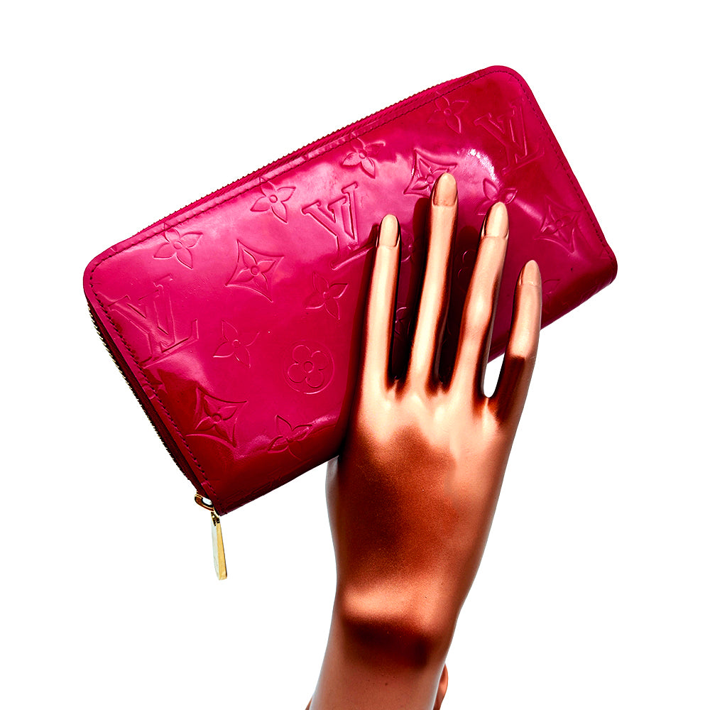 Louis Vuitton Patent Leather Wallet Rose-Red