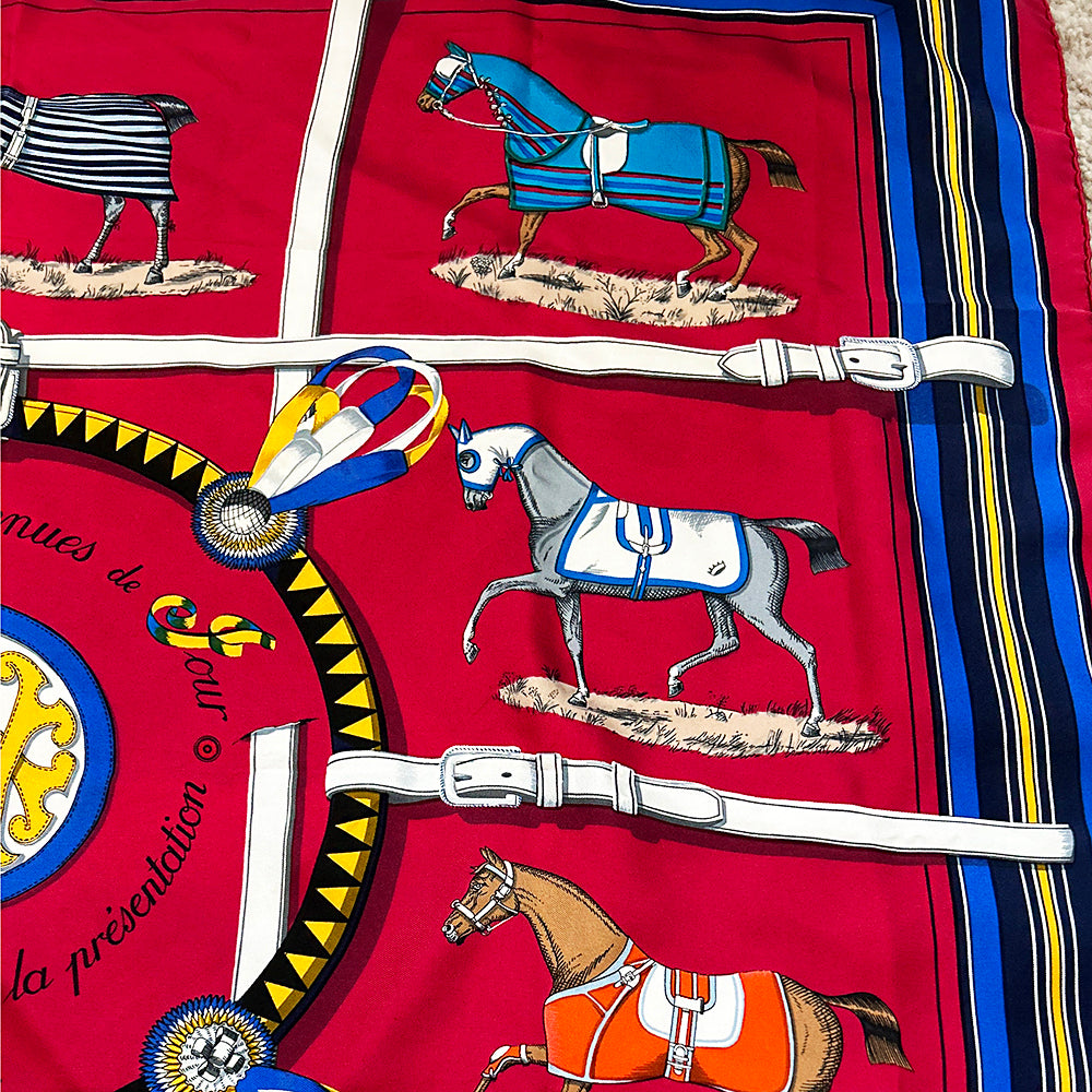 Hermès Scarf Red Couvertures Tenues Jour Horse Equestrian 100% Silk