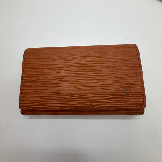 Louis Vuitton 66G55