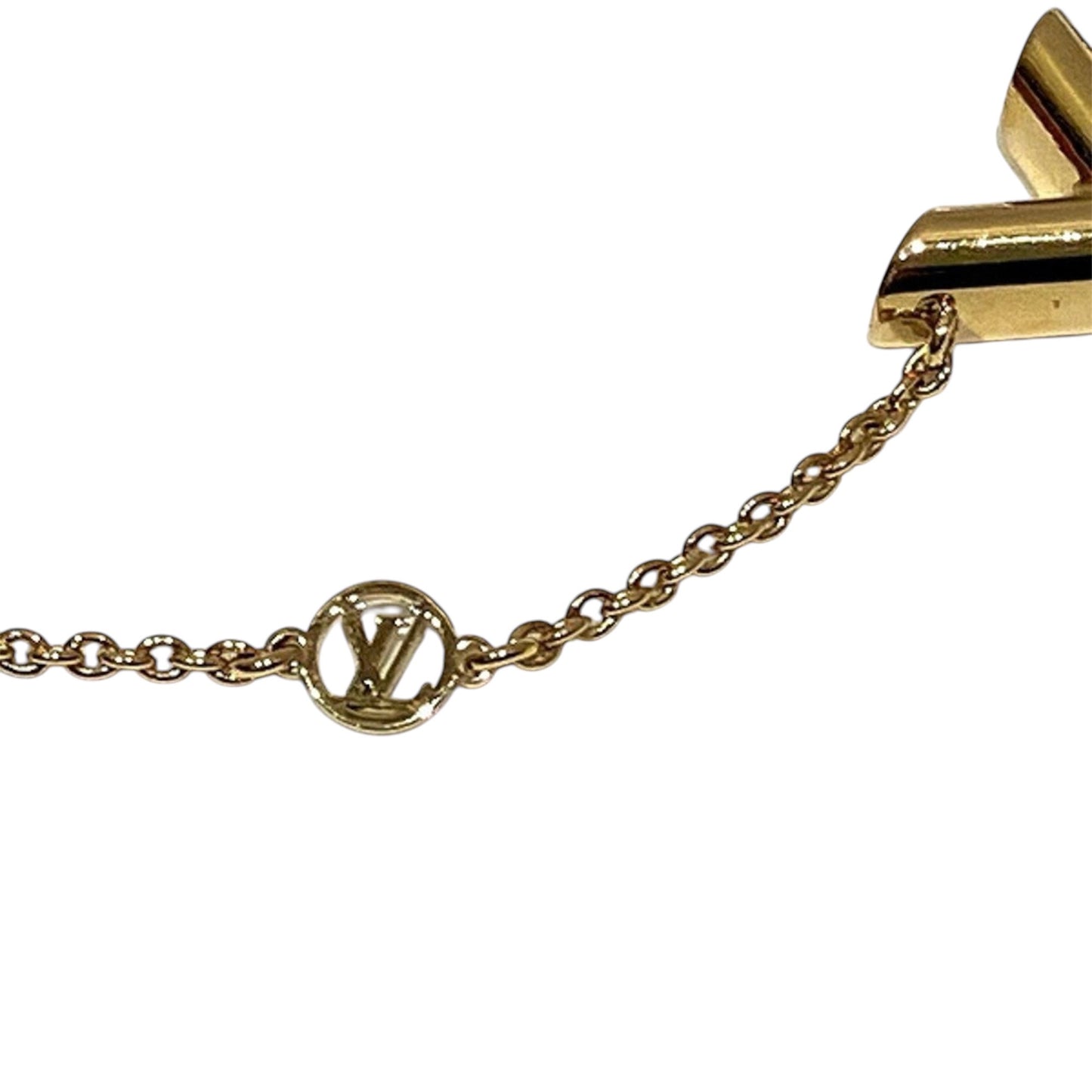 Louis Vuitton Essential V Bracelet