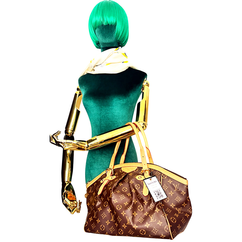 Louis Vuitton Monogram Canvas Shoulder Bag